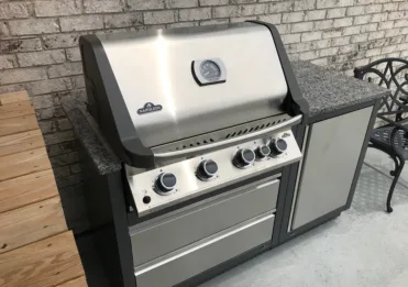 Hicks Grill Install